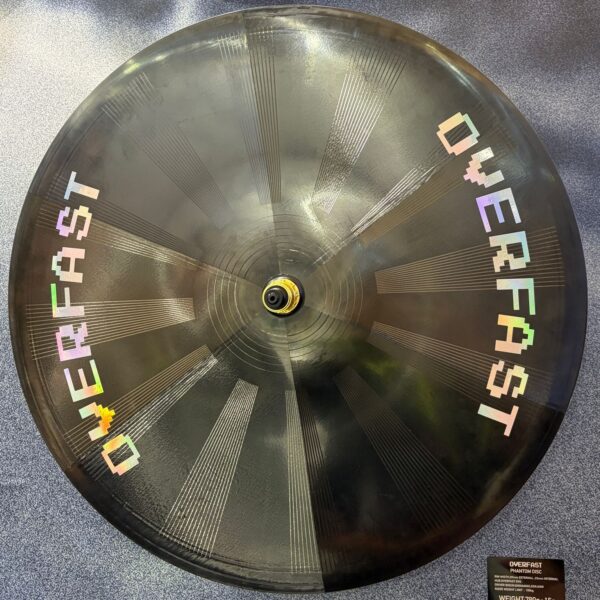 Roue lenticulaire carbone OVERFAST Phantom 790 g